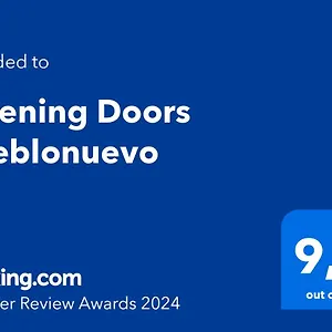 Opening Doors Pueblonuevo Apartment
