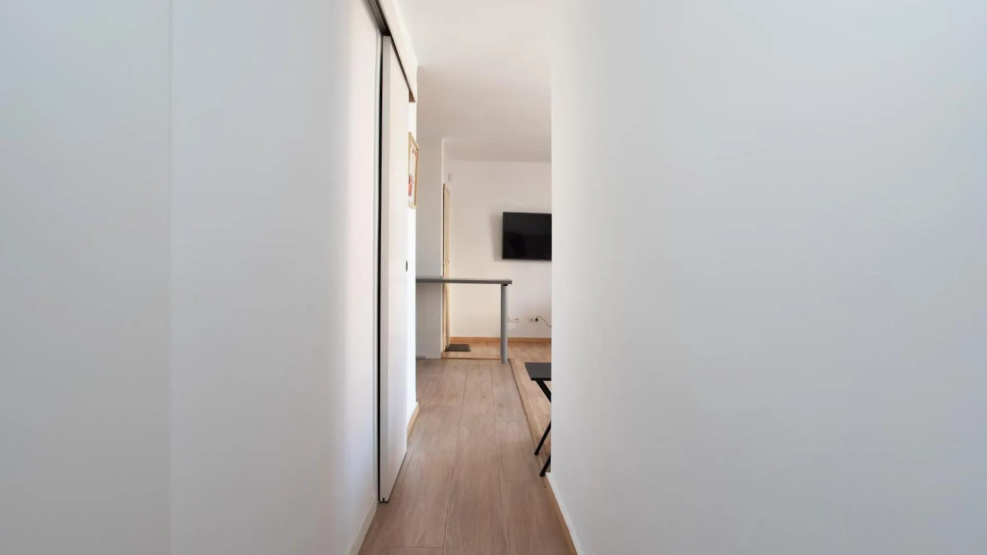 Sunshine & Beach Urban Two-Bedroom Barcelona 0*,